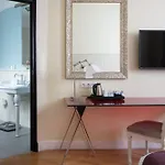 Le 123 Elysees - Astotel 4*