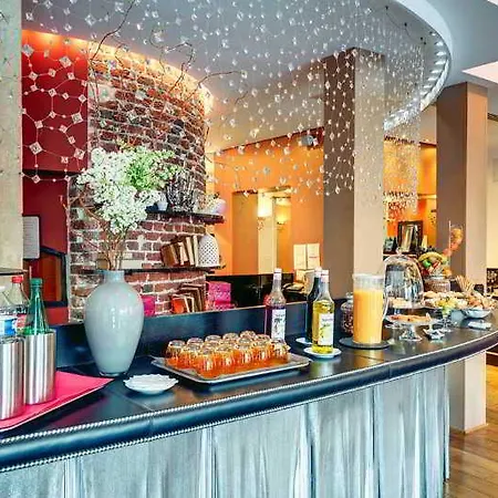 Le 123 Elysees - Astotel 4*