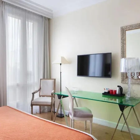 Le 123 Elysees - Astotel 4* Paříž
