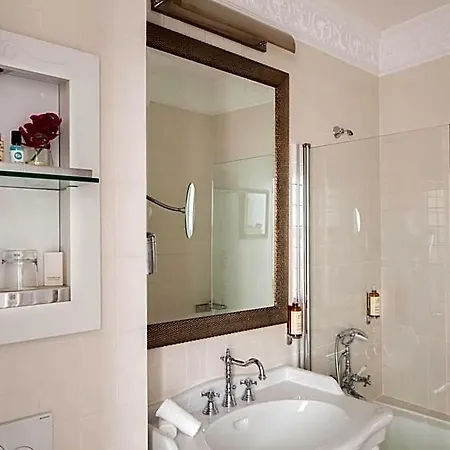 Hotel Le 123 Elysees - Astotel