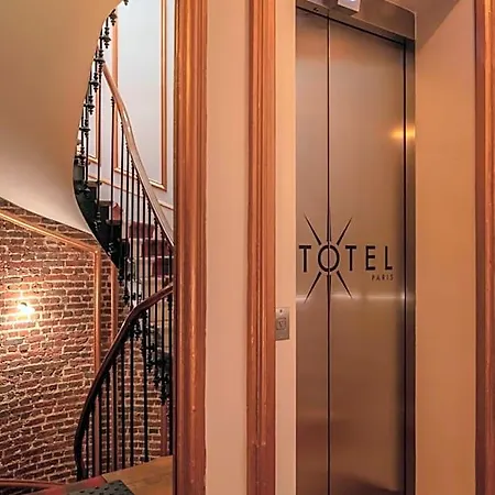 Le 123 Elysees - Astotel 4*