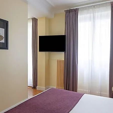 Le 123 Elysees - Astotel