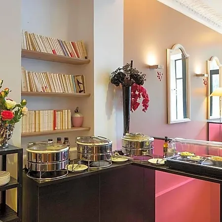 Le 123 Elysees - Astotel 4*