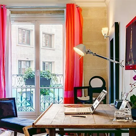 Szálloda Le 123 Elysees - Astotel 4*