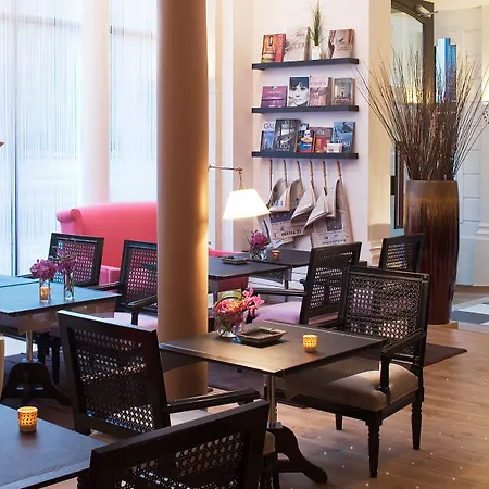 Le 123 Elysees - Astotel 4*