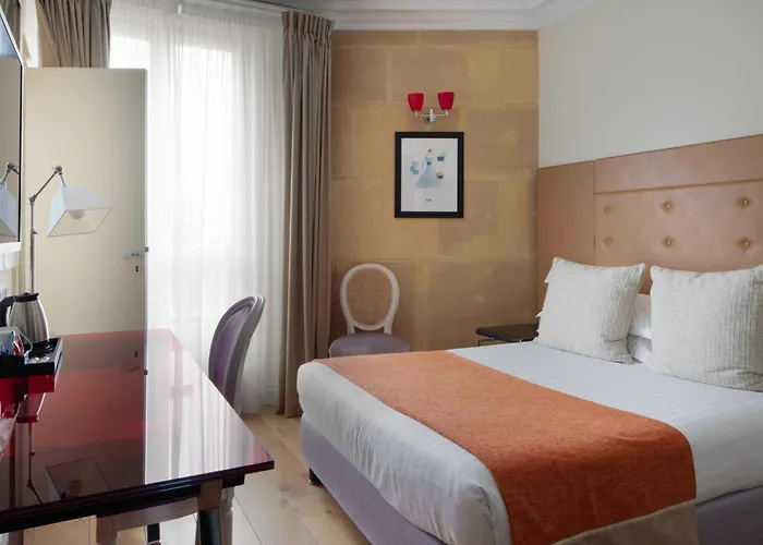 르 123 엘리제 - 아스토텔 호텔 4*