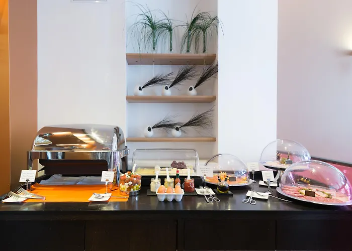 르 123 엘리제 - 아스토텔 호텔 4*