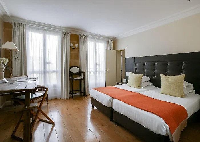 르 123 엘리제 - 아스토텔 파리