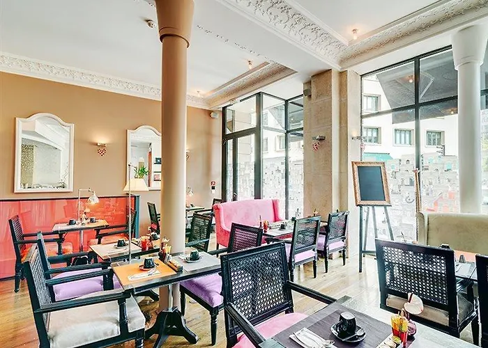 호텔 르 123 엘리제 - 아스토텔 4*