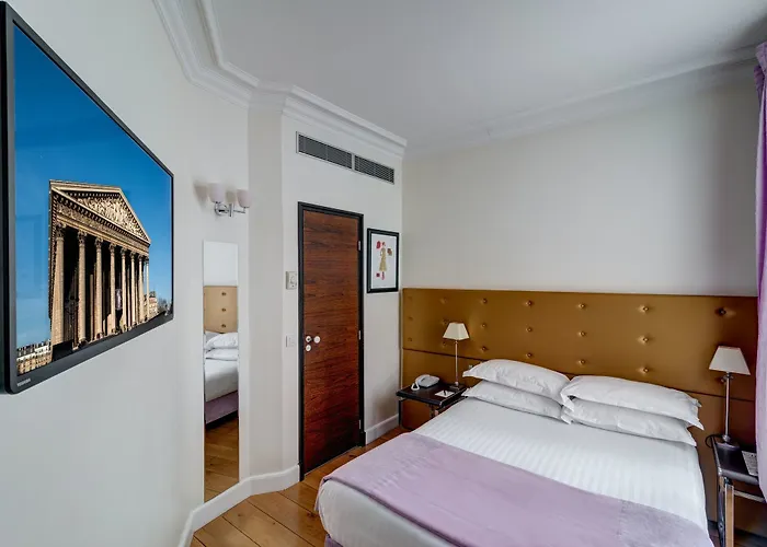 르 123 엘리제 - 아스토텔 파리