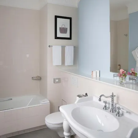 Le 123 Elysees - Astotel Hotel 4*