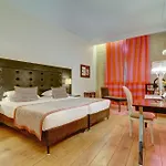 Otel Le 123 Elysees - Astotel