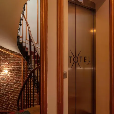 Le 123 Elysees - Astotel 4*