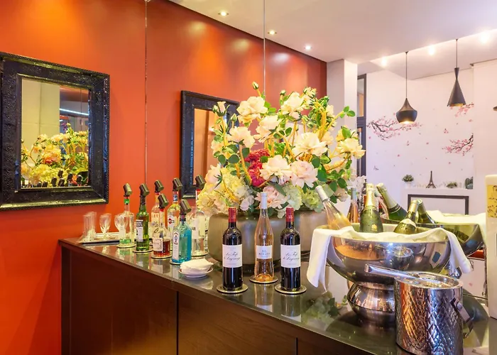 호텔 르 123 엘리제 - 아스토텔