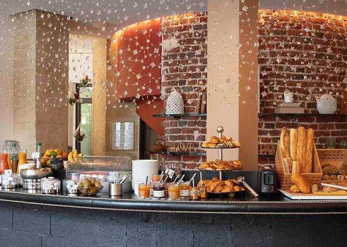 호텔 르 123 엘리제 - 아스토텔