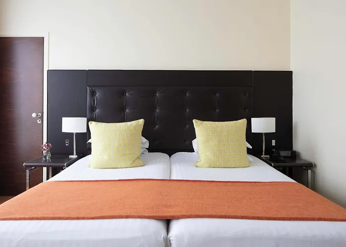 르 123 엘리제 - 아스토텔 파리