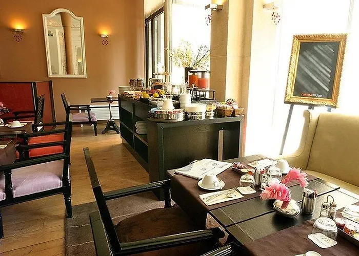 호텔 르 123 엘리제 - 아스토텔 4*