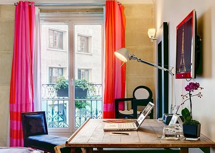 호텔 르 123 엘리제 - 아스토텔 4*