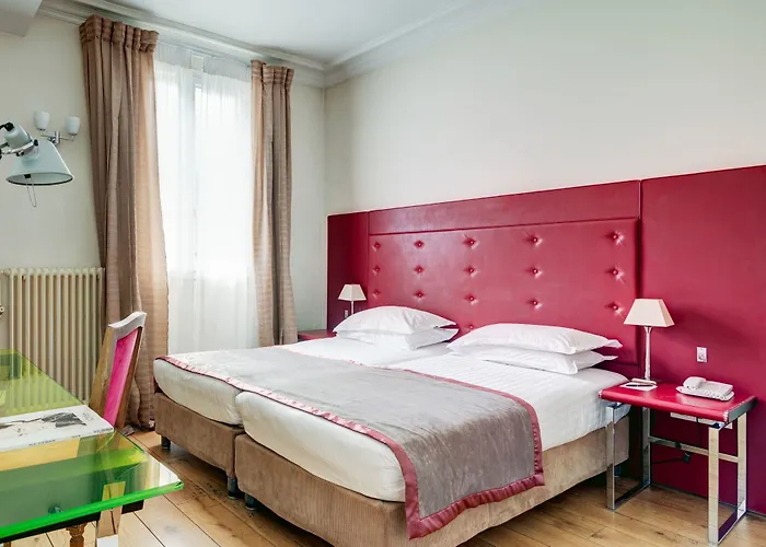 르 123 엘리제 - 아스토텔 호텔